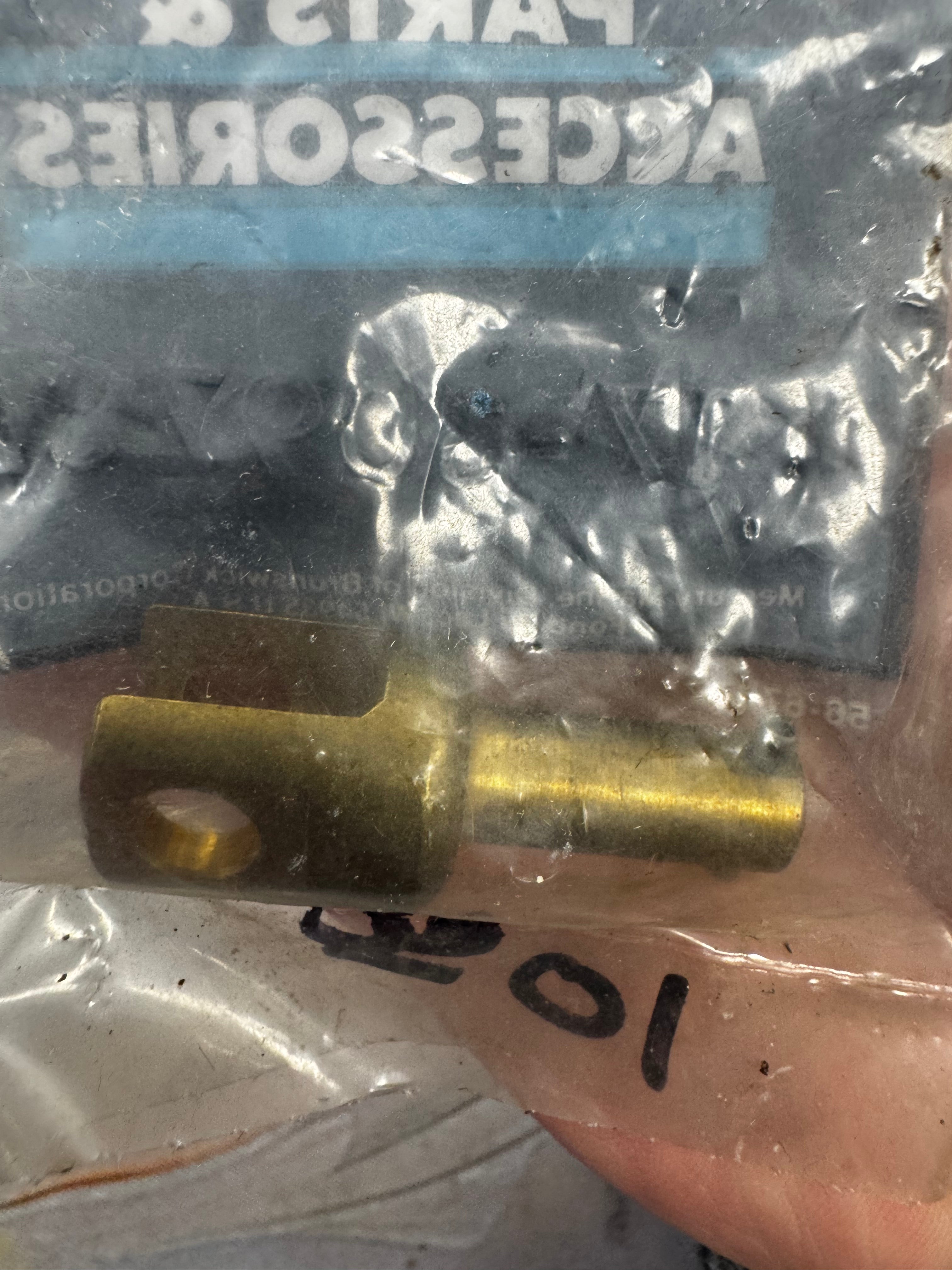 CLEVIS YOKE 17-30978A1