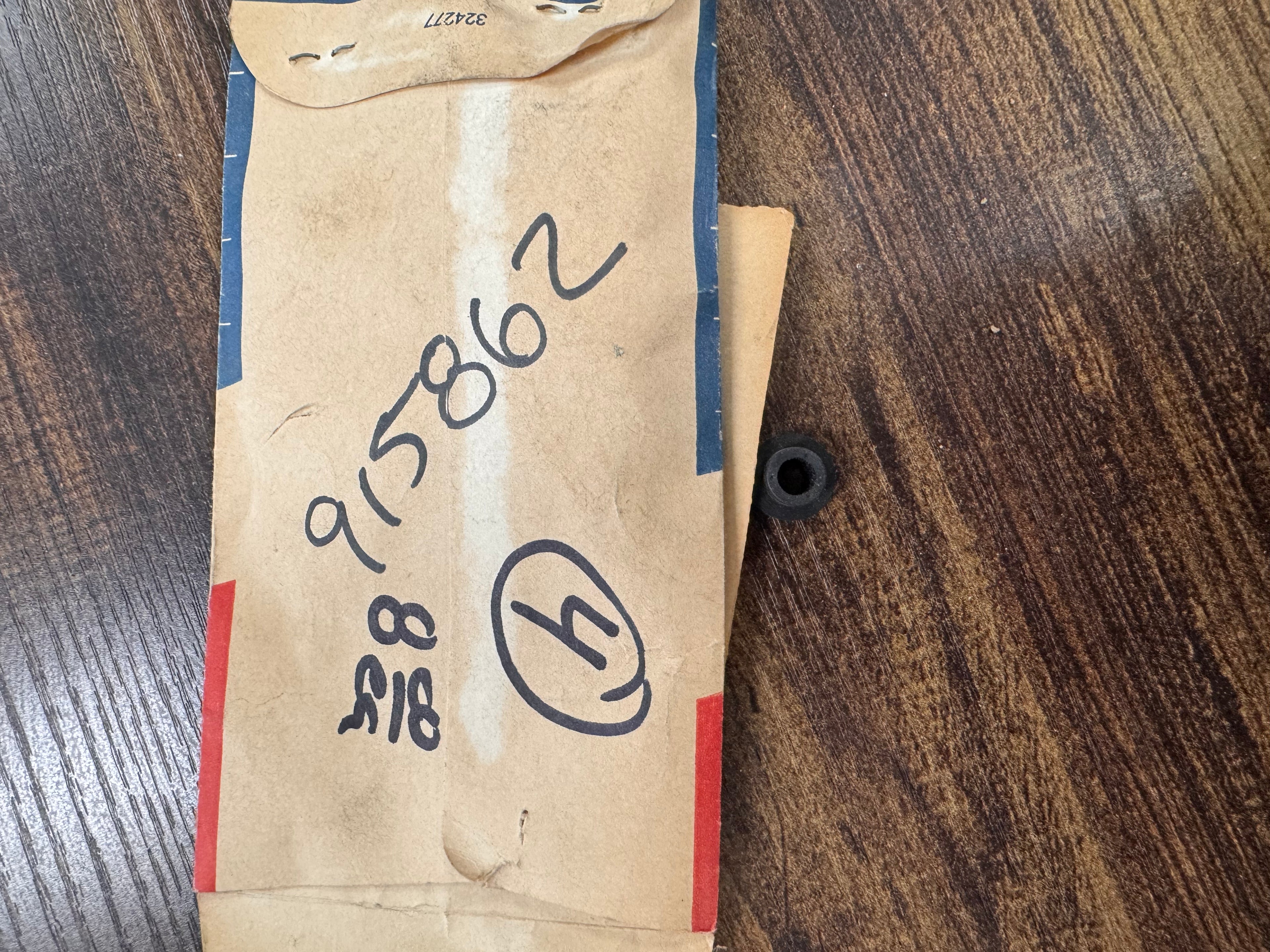 SEAL 915862