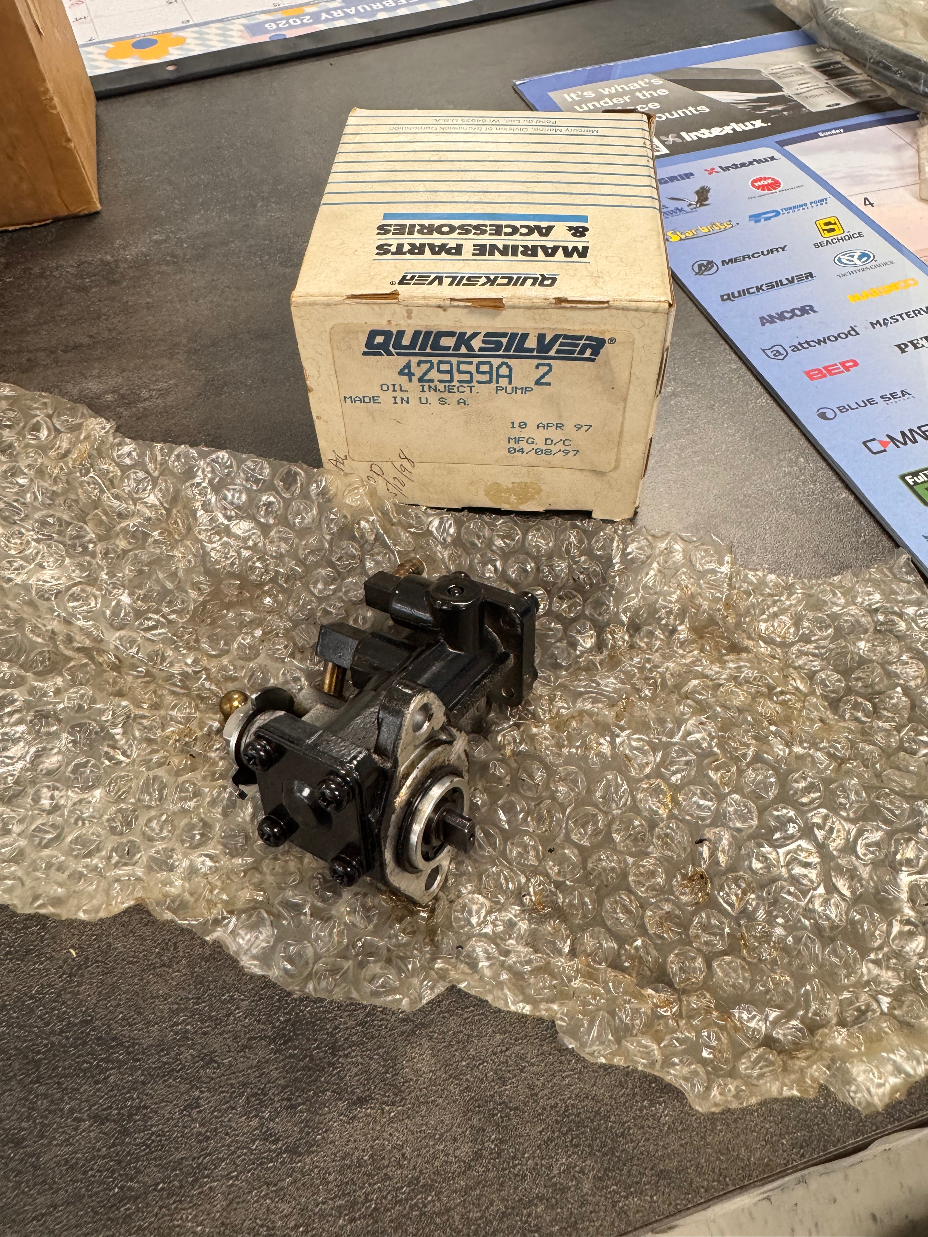 OIL INJECTION PUMP 4959A2