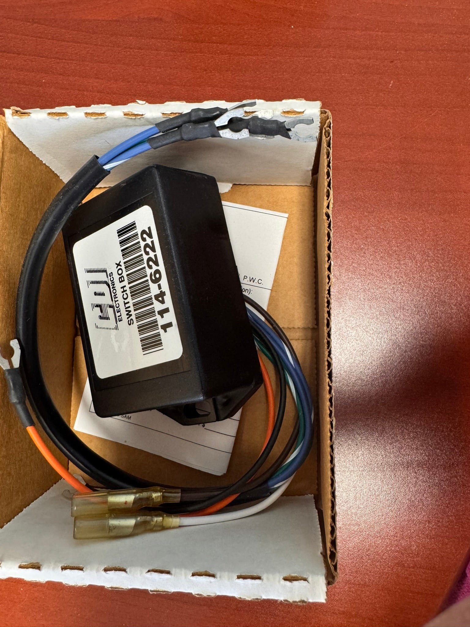 SWITCH BOX 114-6222